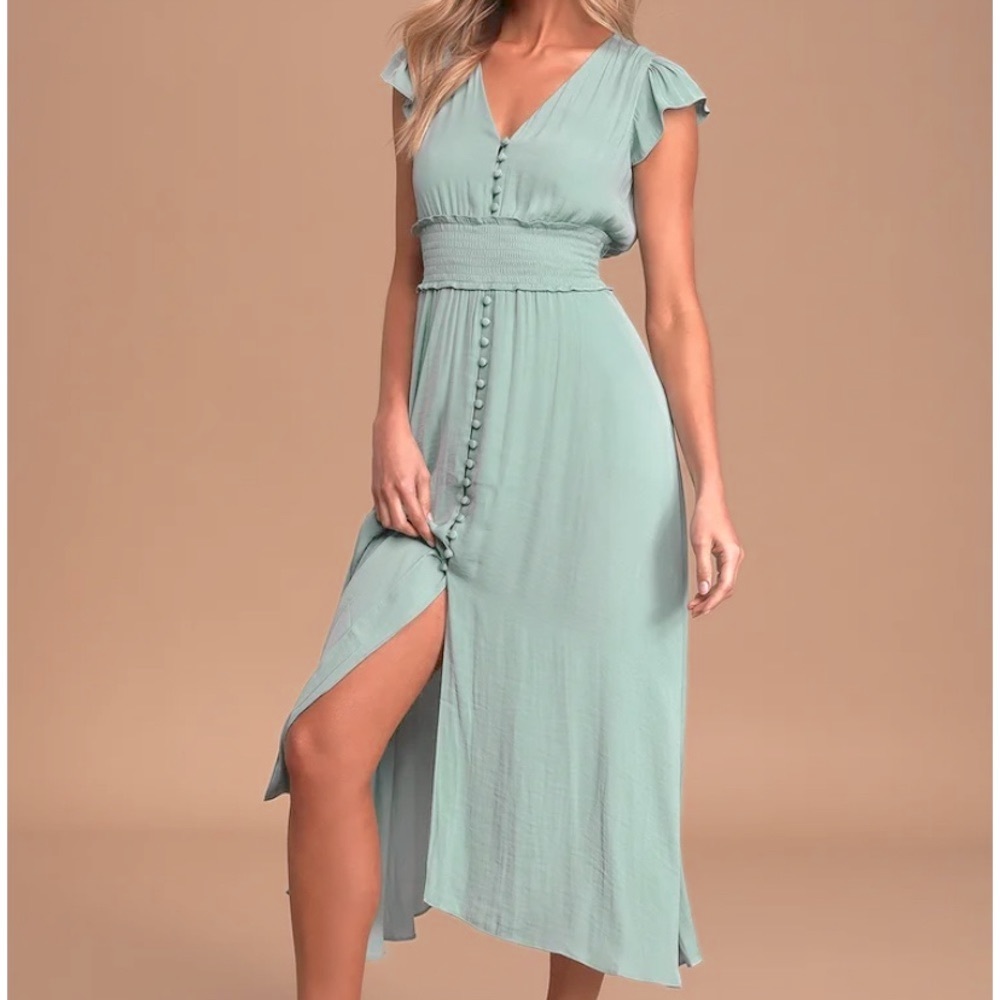 Lulus flowy dress